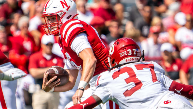 Chubba Purdy run 2022 Nebraska vs Oklahoma football USATSI_19064266